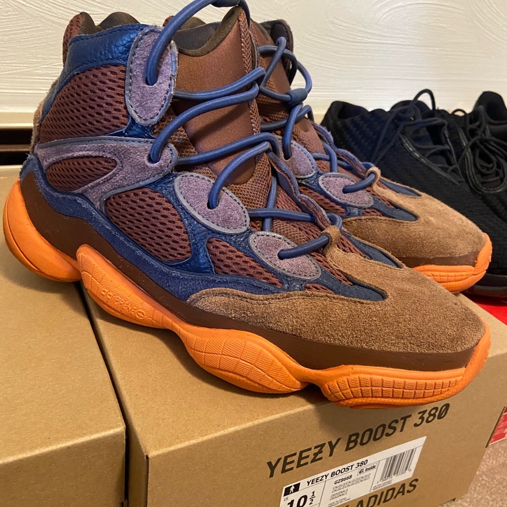 Yeezy 500’s High Tactile Orange